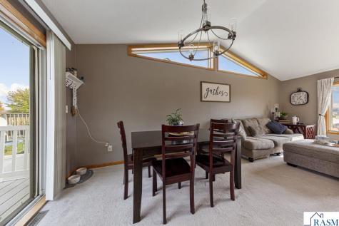 152 Swan Lane Mankato MN 56001