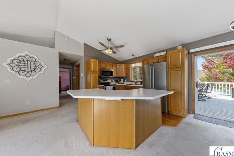 152 Swan Lane Mankato MN 56001