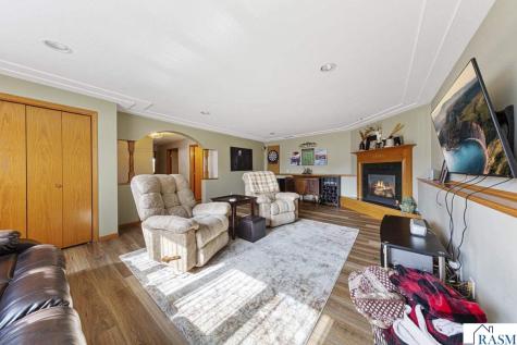 152 Swan Lane Mankato MN 56001