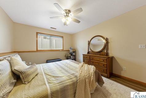 152 Swan Lane Mankato MN 56001