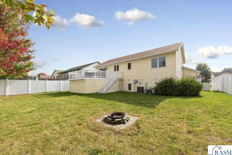 152 Swan Lane Mankato MN 56001