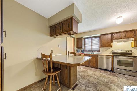 109 E Windsor Court Le Sueur MN 56058
