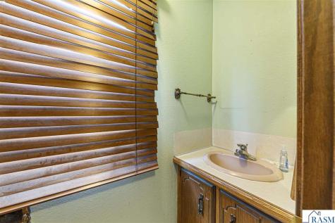 109 E Windsor Court Le Sueur MN 56058