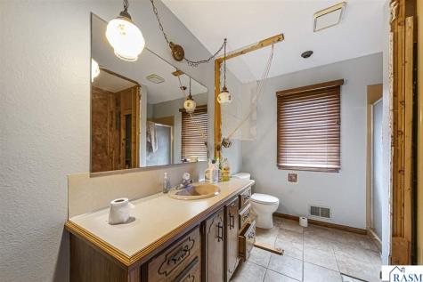 109 E Windsor Court Le Sueur MN 56058