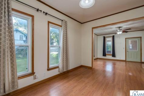 321 E Humphrey Street Lake Crystal MN 56055
