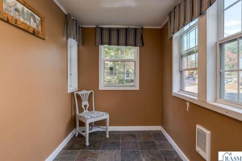 321 E Humphrey Street Lake Crystal MN 56055