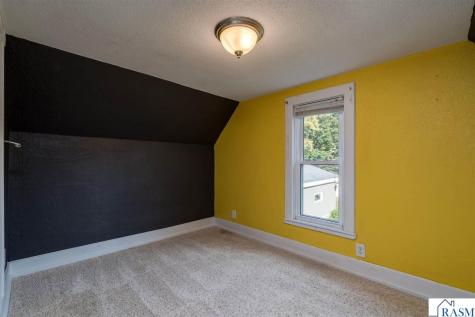 321 E Humphrey Street Lake Crystal MN 56055