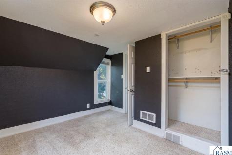 321 E Humphrey Street Lake Crystal MN 56055