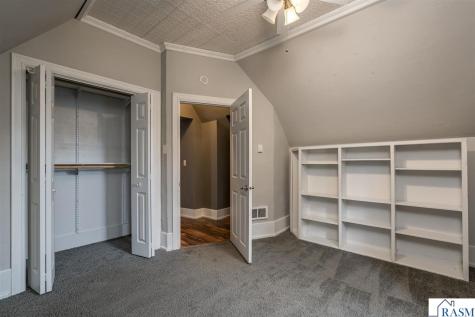 321 E Humphrey Street Lake Crystal MN 56055