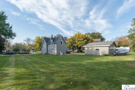 321 E Humphrey Street Lake Crystal MN 56055