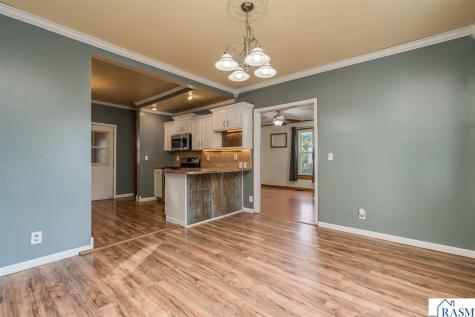 321 E Humphrey Street Lake Crystal MN 56055