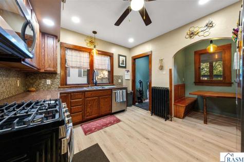 117 Shaubut Street Mankato MN 56001