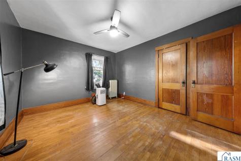 117 Shaubut Street Mankato MN 56001