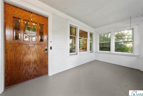 117 Shaubut Street Mankato MN 56001