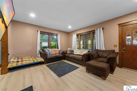 117 Shaubut Street Mankato MN 56001