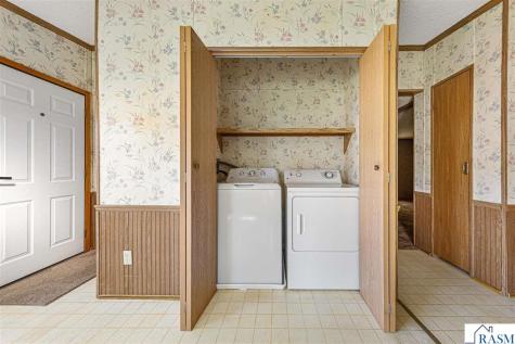 103 W Ladd Street Kasota MN 56050