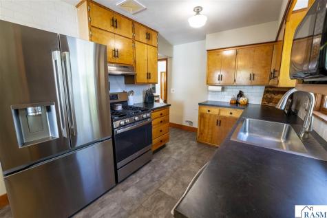 727 Austin Drive St. Peter MN 56082