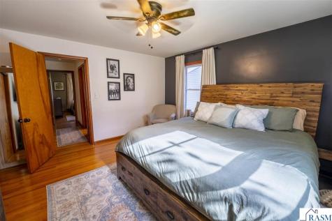 727 Austin Drive St. Peter MN 56082