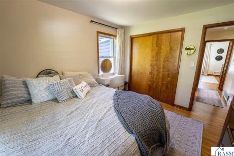 727 Austin Drive St. Peter MN 56082