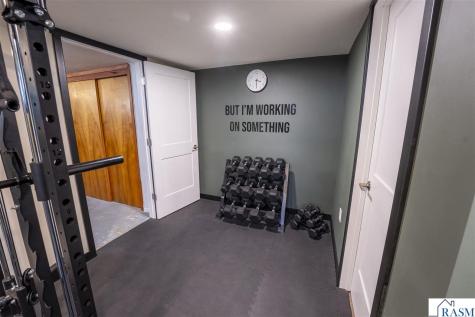 727 Austin Drive St. Peter MN 56082