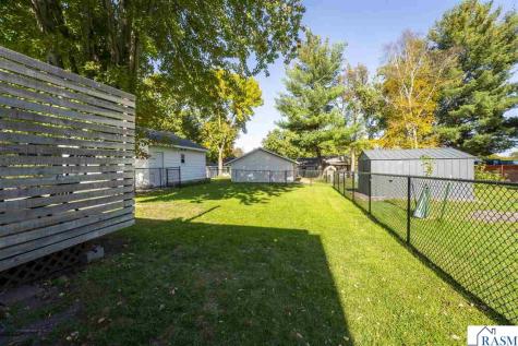 727 Austin Drive St. Peter MN 56082