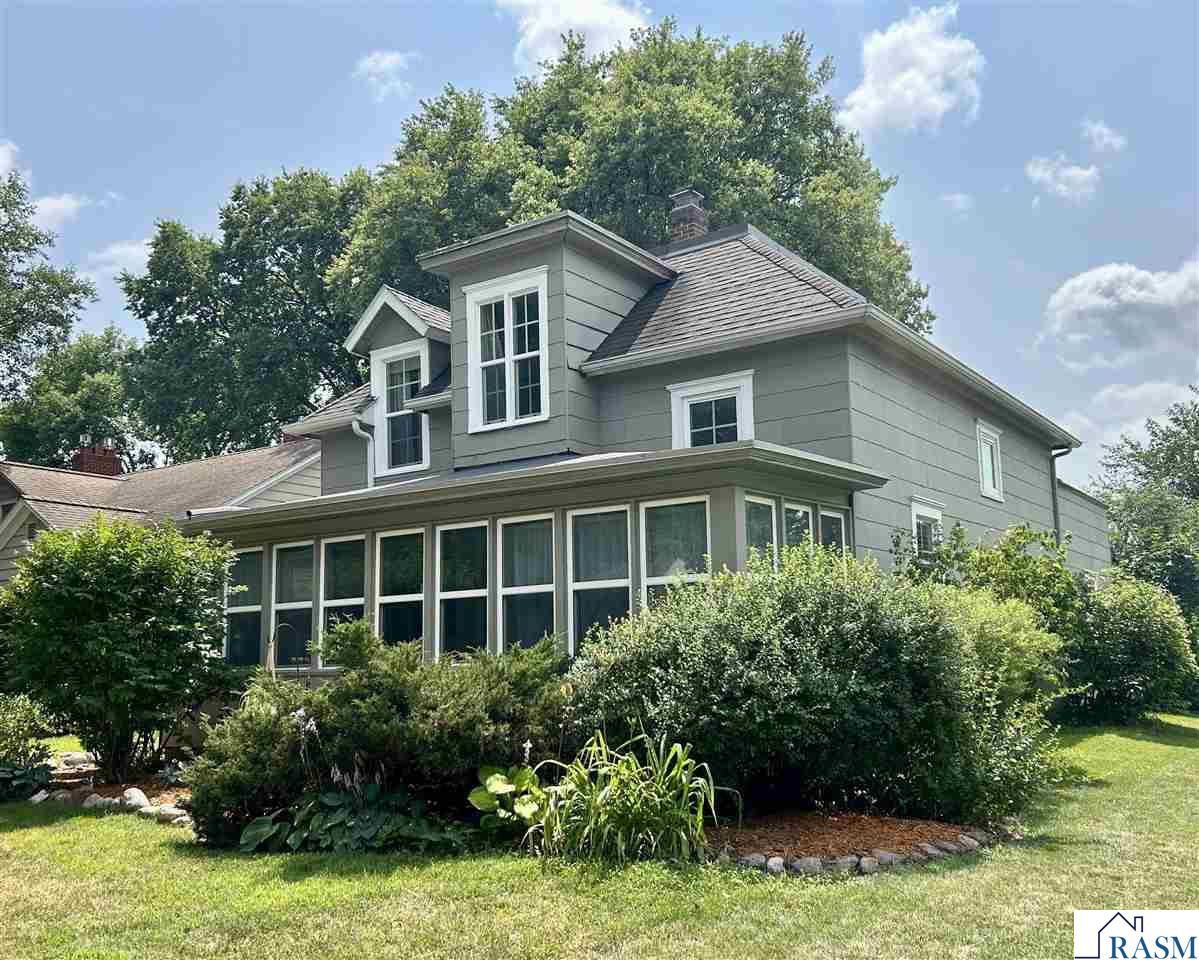 819 North Washington Street New Ulm MN 56073