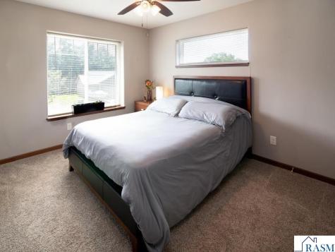 304 Tanager Road Mankato MN 56001