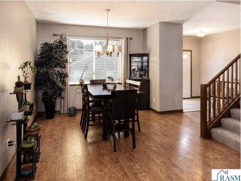 304 Tanager Road Mankato MN 56001