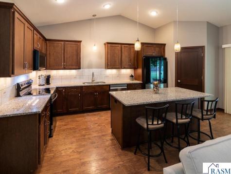 304 Tanager Road Mankato MN 56001