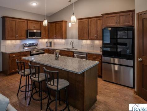 304 Tanager Road Mankato MN 56001