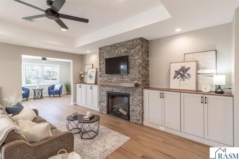 1346 Birchwood Drive New Ulm MN 56073