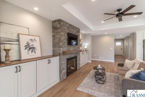 1346 Birchwood Drive New Ulm MN 56073