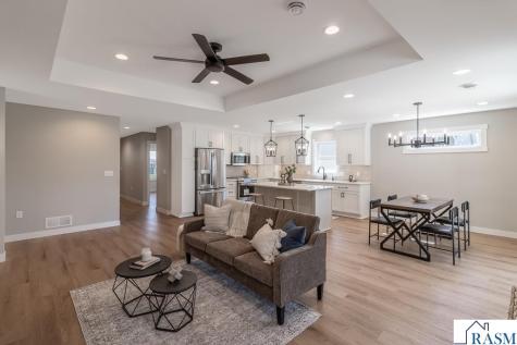 1346 Birchwood Drive New Ulm MN 56073
