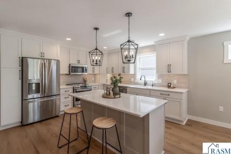 1346 Birchwood Drive New Ulm MN 56073