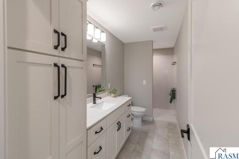1346 Birchwood Drive New Ulm MN 56073