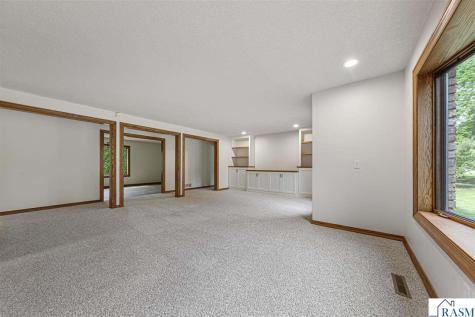 101 Pohl Road Mankato MN 56001