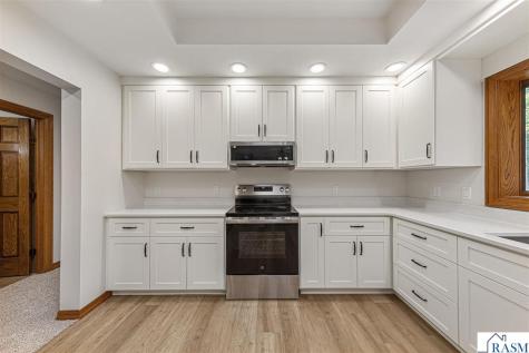 101 Pohl Road Mankato MN 56001