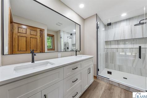 101 Pohl Road Mankato MN 56001