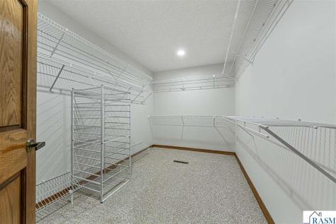 101 Pohl Road Mankato MN 56001