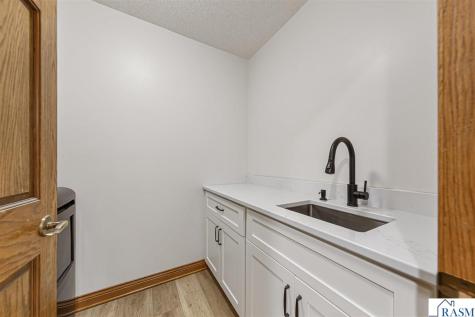 101 Pohl Road Mankato MN 56001