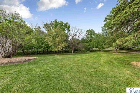 101 Pohl Road Mankato MN 56001