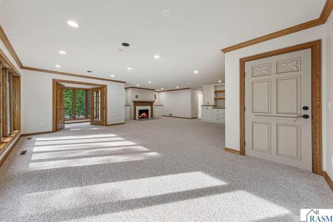 101 Pohl Road Mankato MN 56001