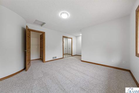 101 Pohl Road Mankato MN 56001