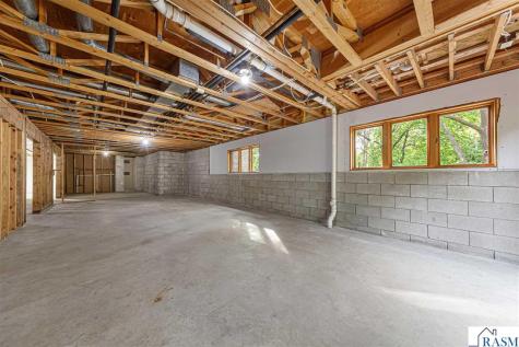 101 Pohl Road Mankato MN 56001