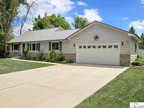 1429 Rice Lake Street Owatonna MN 55060