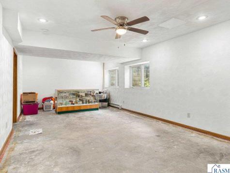 1429 Rice Lake Street Owatonna MN 55060