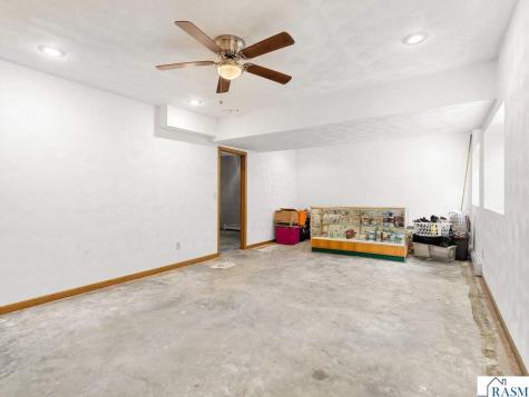 1429 Rice Lake Street Owatonna MN 55060