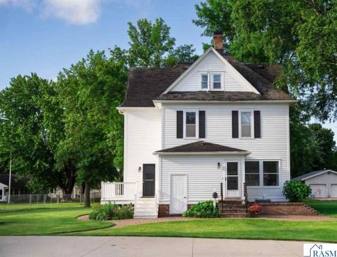 110 SW Summit Street Sleepy Eye MN 56085