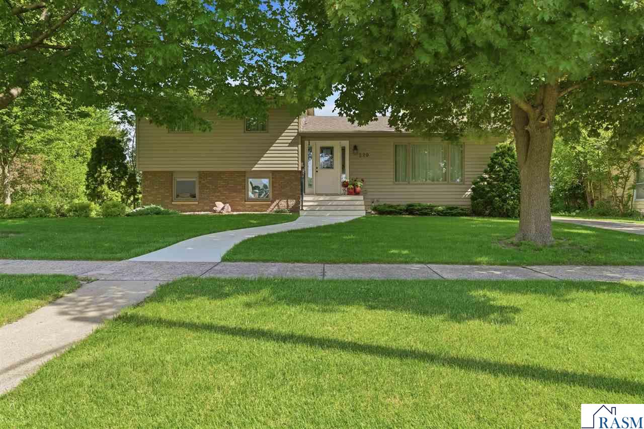 220 E North Street Amboy MN 56010