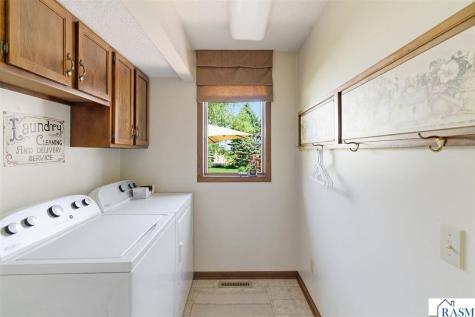 220 E North Street Amboy MN 56010